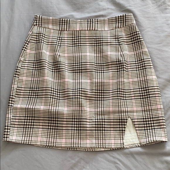 Showpo First Editions Skirt - Picture 2 of 6